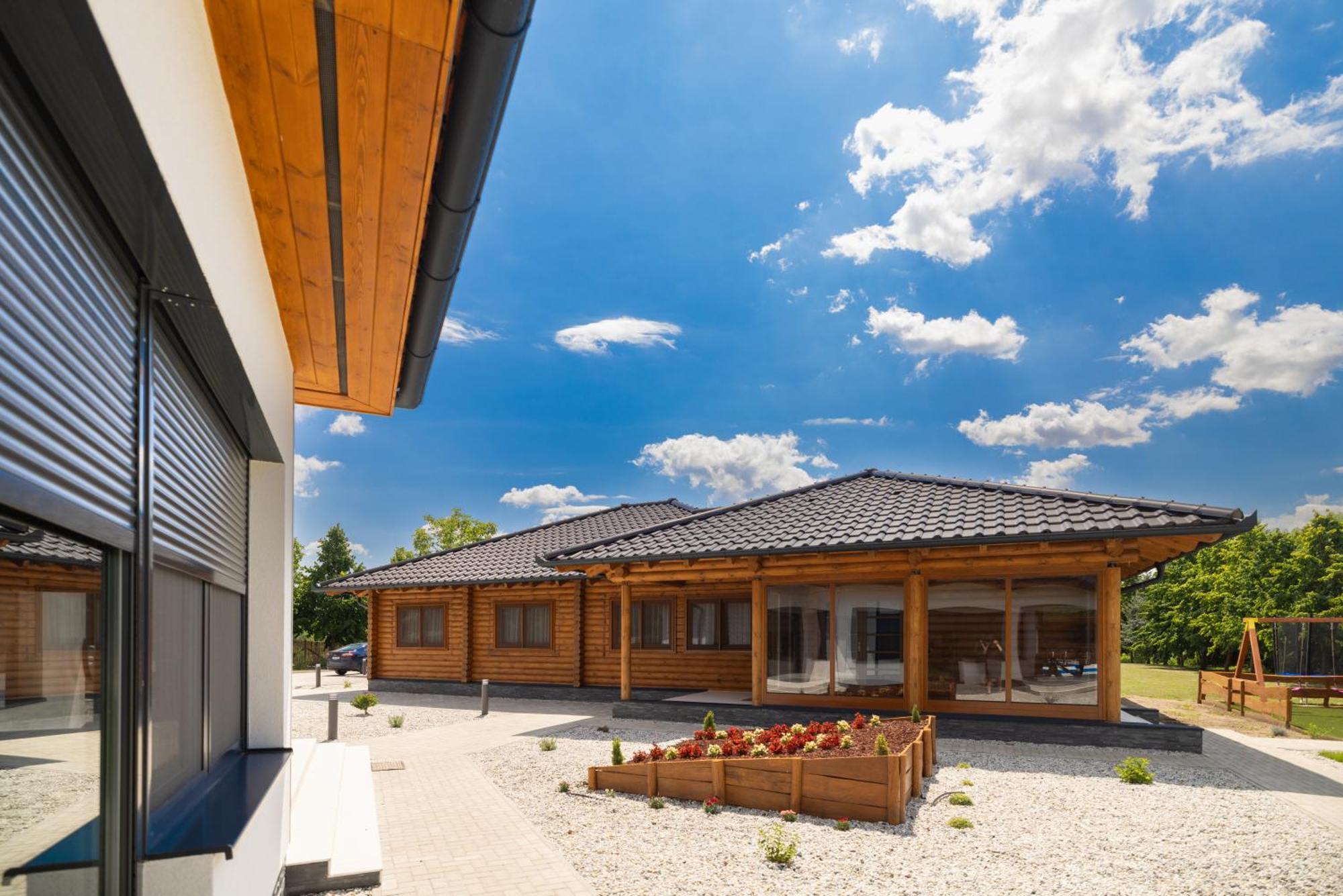 Mitosz Apartman Gyomaendrőd Exterior foto